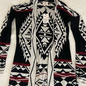 Hippie Rose Black and White Geometric Sweater